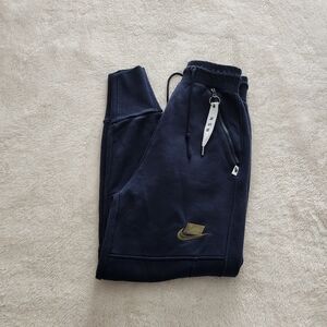 Nike Sportswear NSW Fleece Joggers, Women's Size XS - Dark Obsidian/Olive Canvas